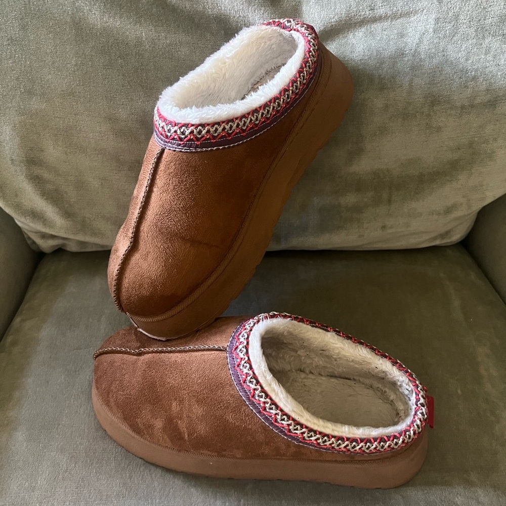 Brown suede platform slippers